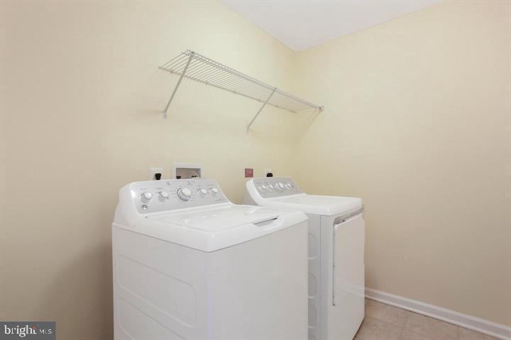 POTOMAC STATION - Residential Lease