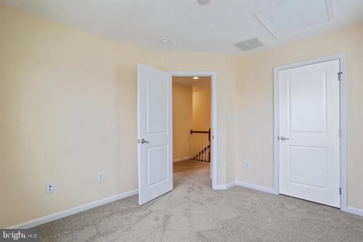 POTOMAC STATION - Residential Lease