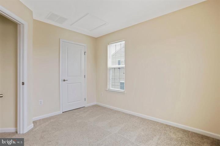 POTOMAC STATION - Residential Lease