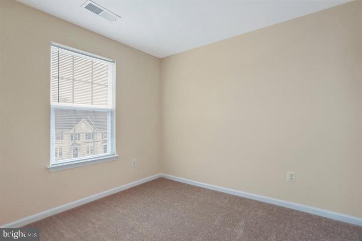 POTOMAC STATION - Residential Lease