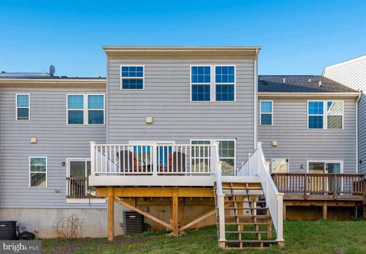 POTOMAC STATION - Residential Lease