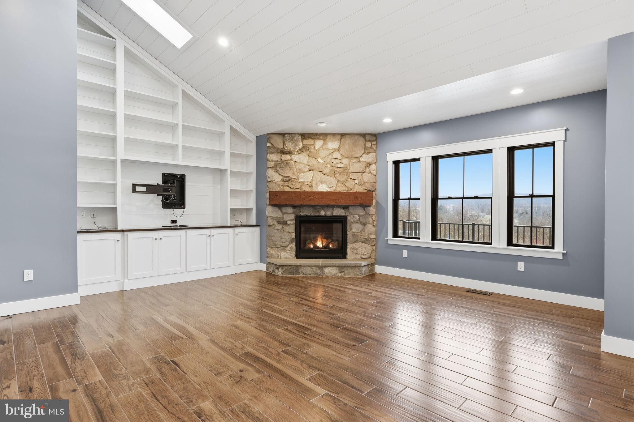 KUTZTOWN - Residential