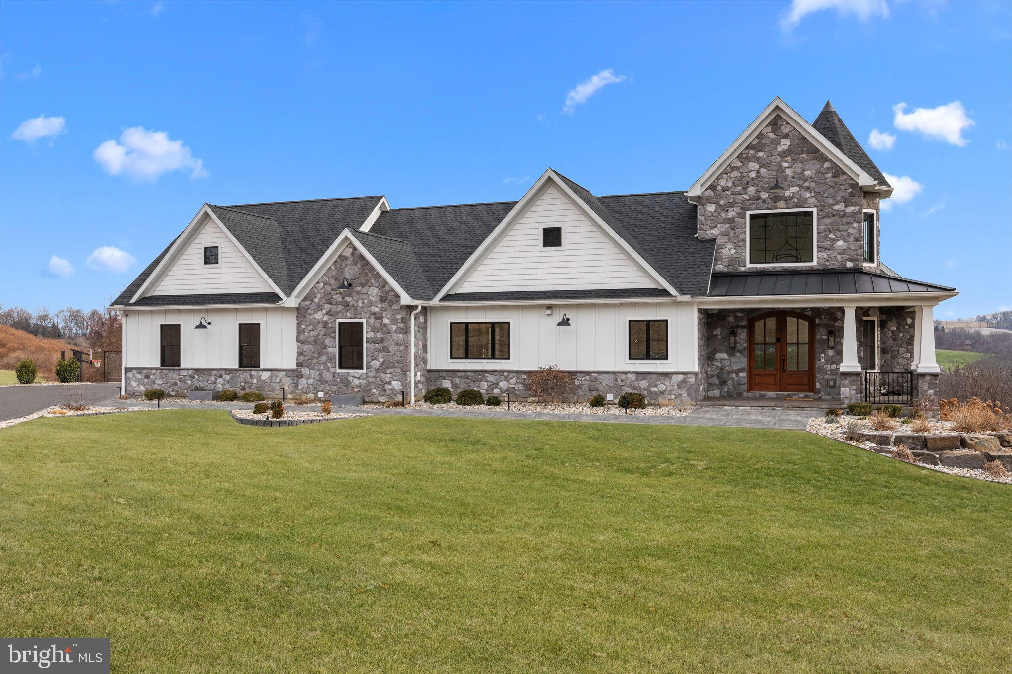 176 FENSTERMAKER ROAD