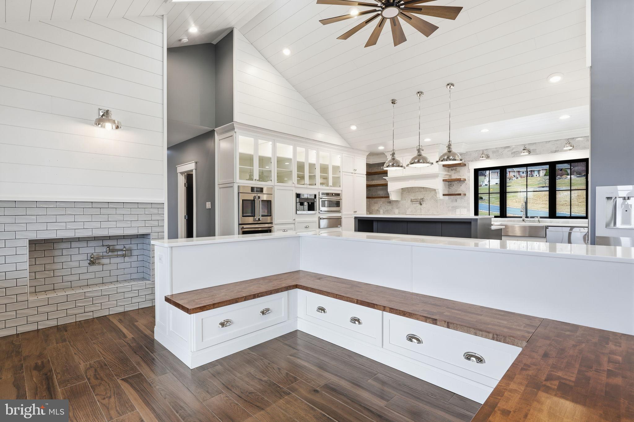 KUTZTOWN - Residential