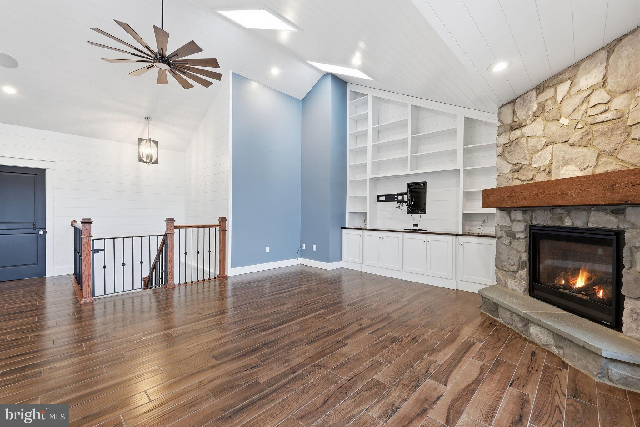 KUTZTOWN - Residential