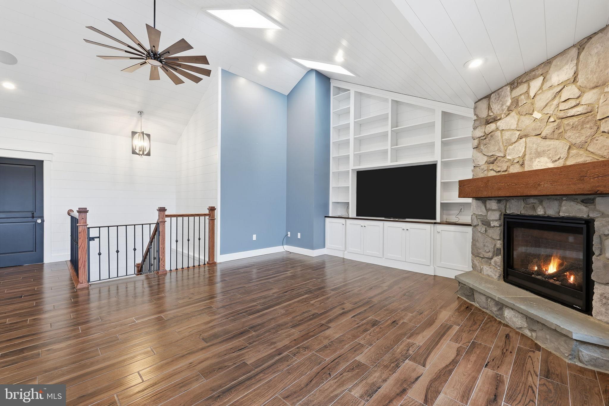 KUTZTOWN - Residential