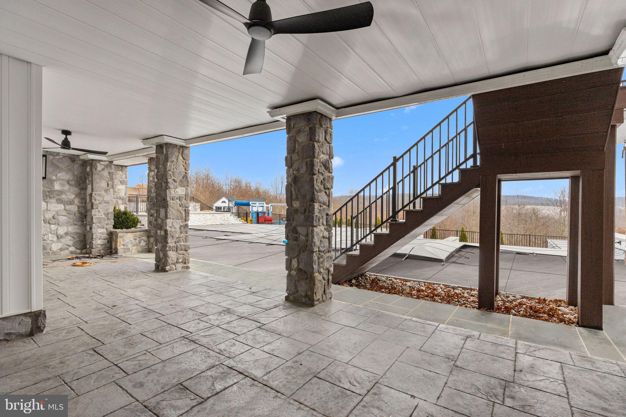 KUTZTOWN - Residential