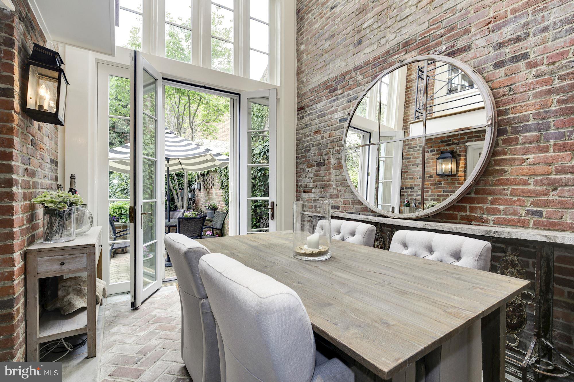 GEORGETOWN - Residential