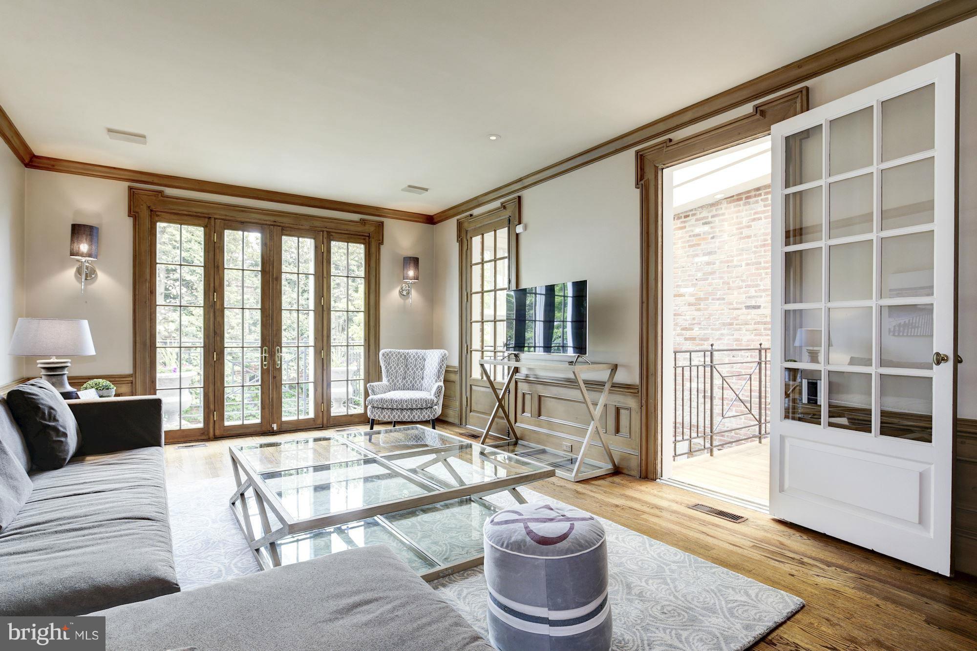 GEORGETOWN - Residential