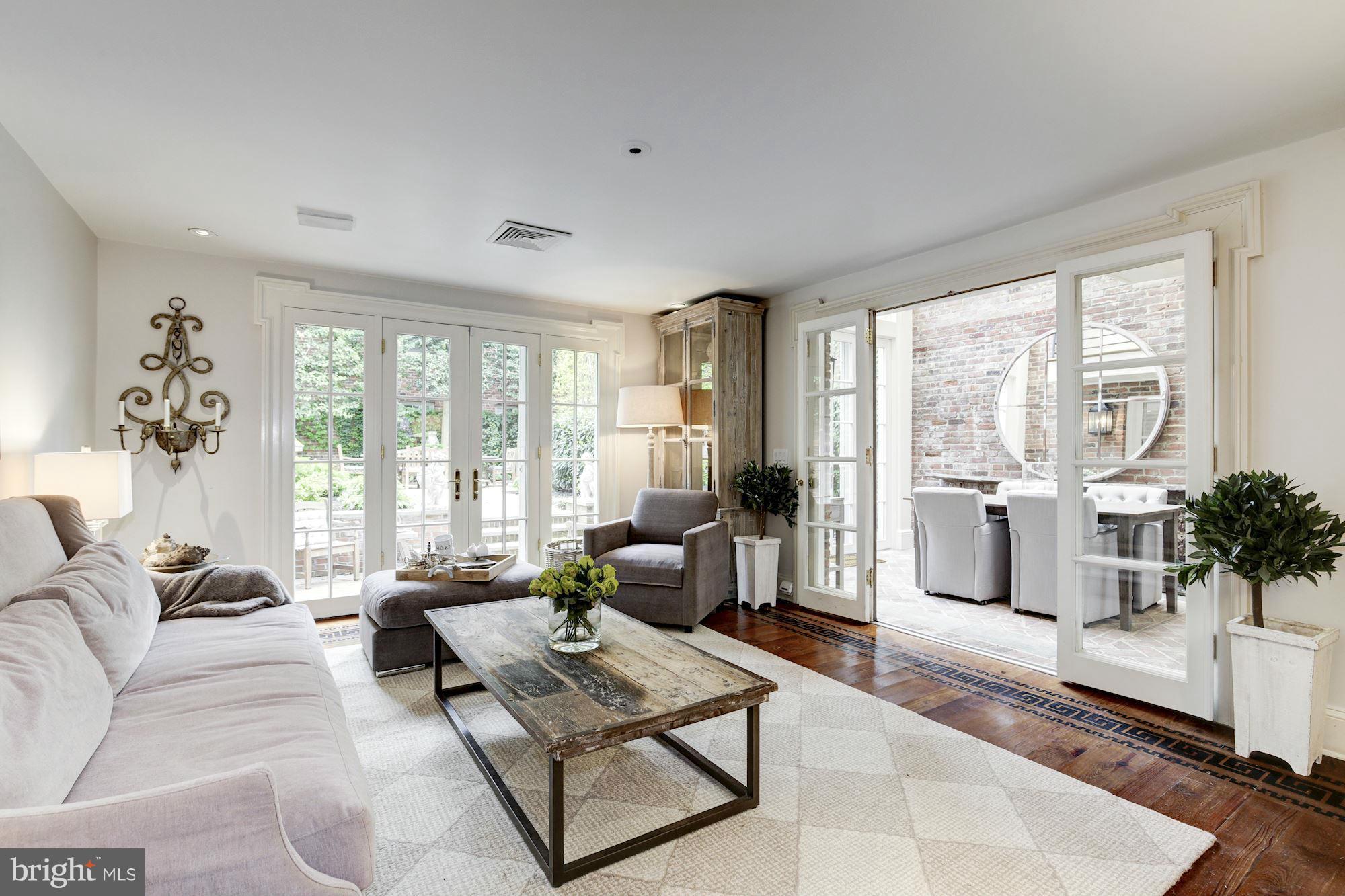 GEORGETOWN - Residential