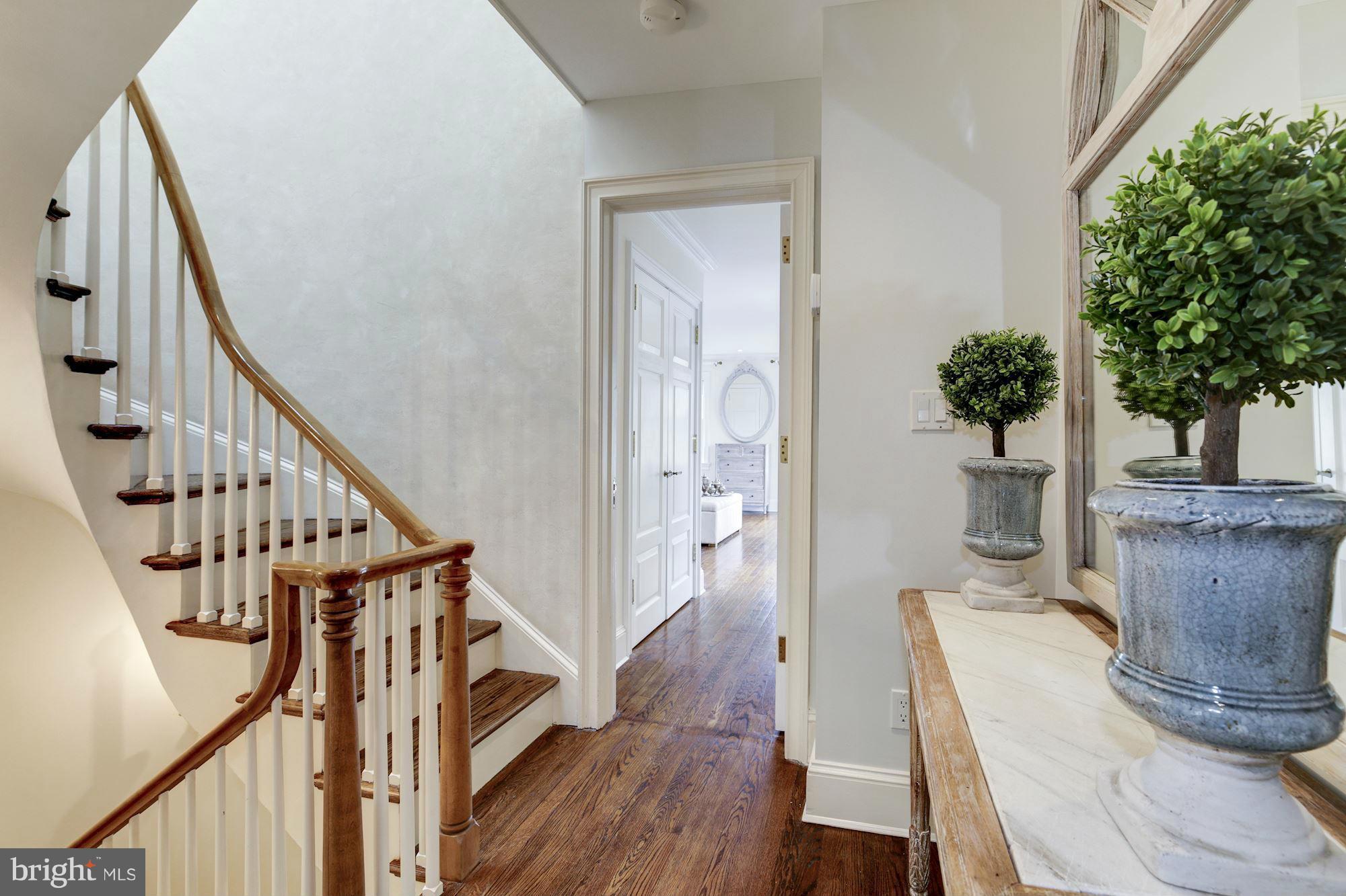 GEORGETOWN - Residential