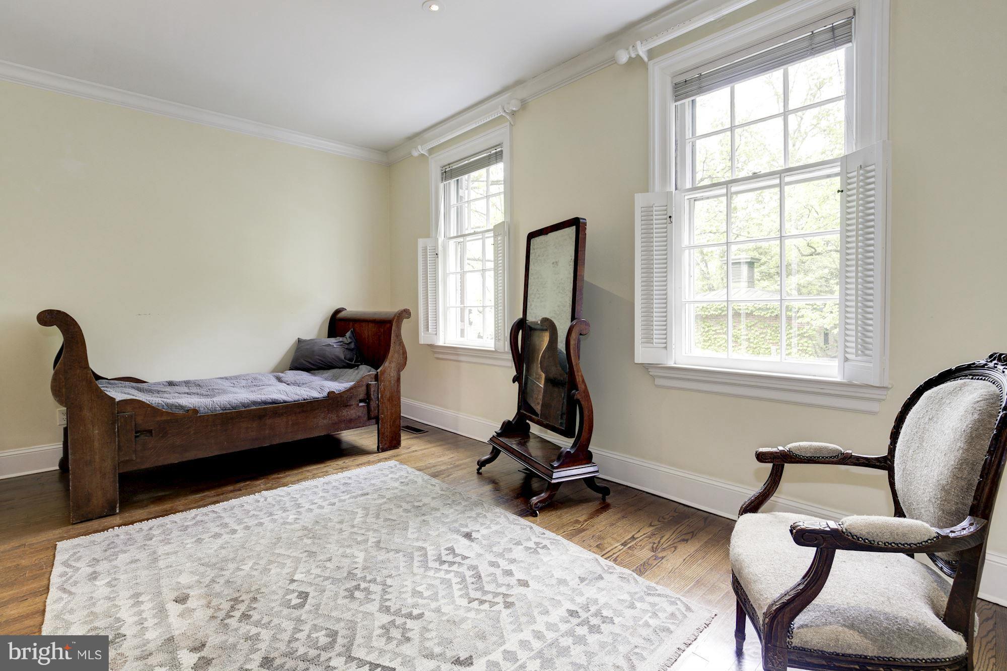 GEORGETOWN - Residential
