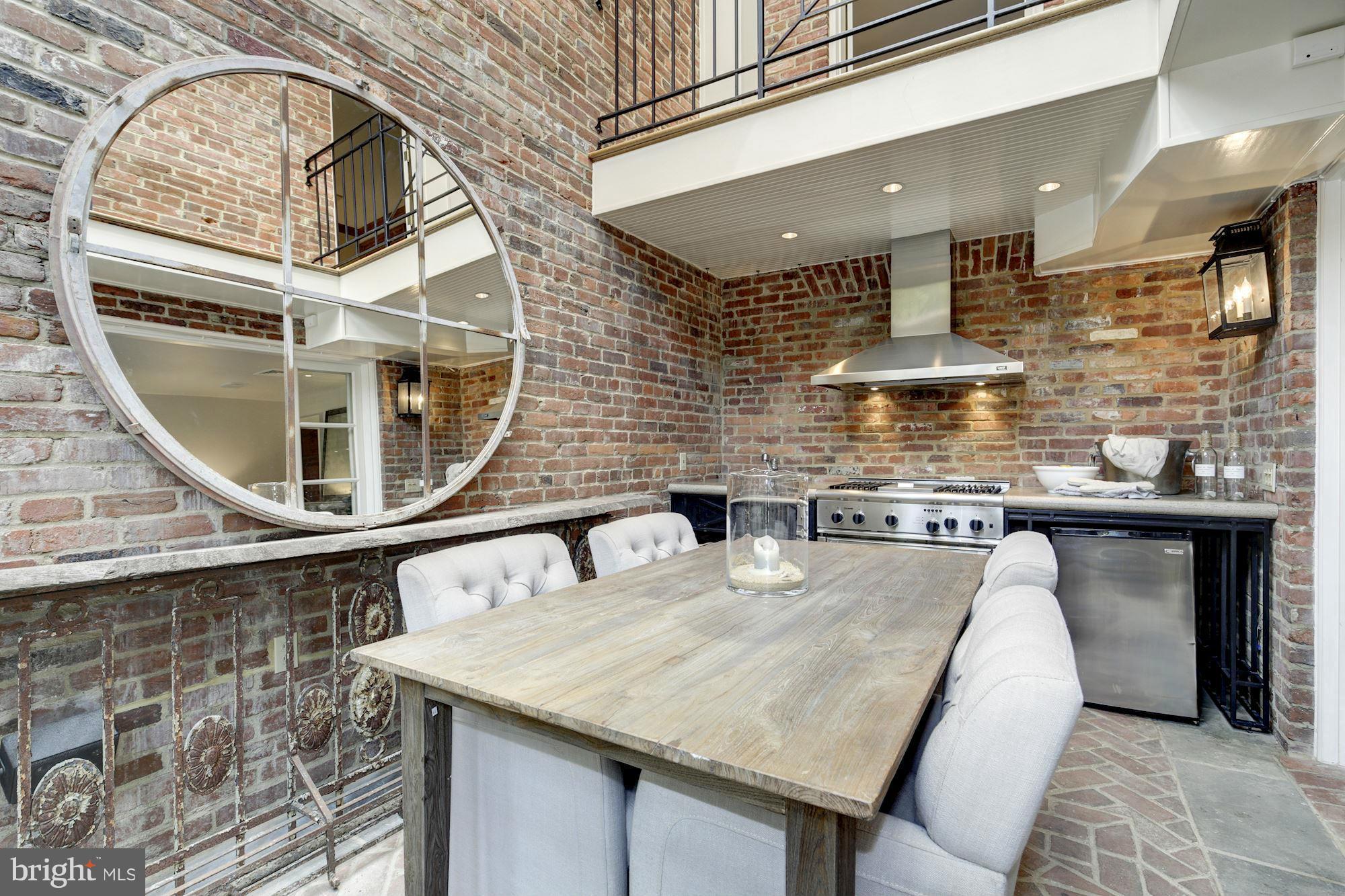 GEORGETOWN - Residential