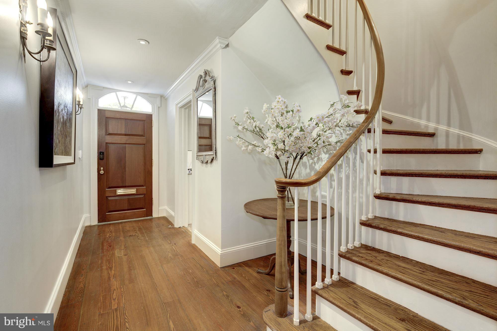 GEORGETOWN - Residential