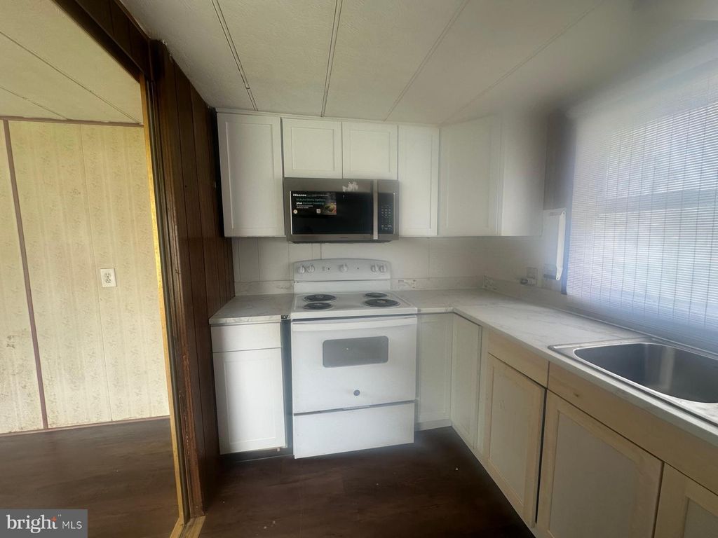 Photo of 18 Park Avenue, MIDDLETOWN, PA 17057 (MLS # PADA2052330)