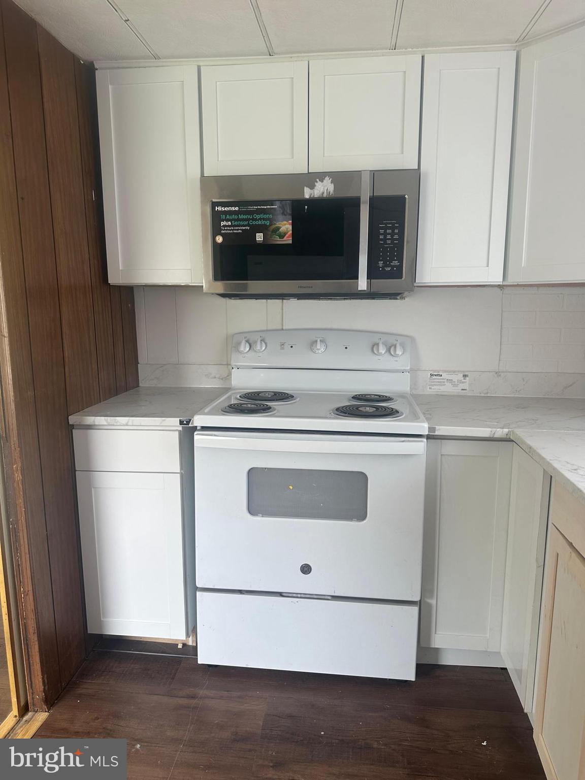 PINE MANOR MHP - Residential