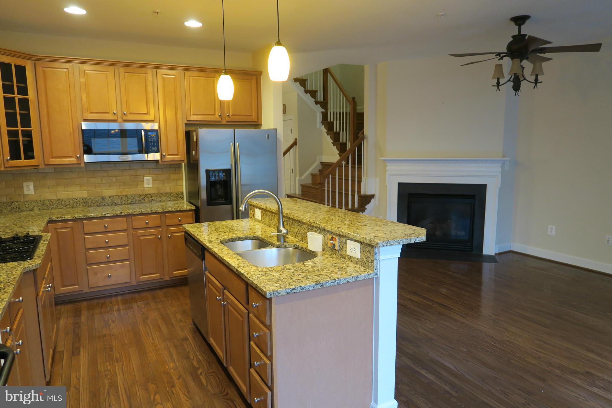 KING FARM BAILEYS COMMON - Residential Lease