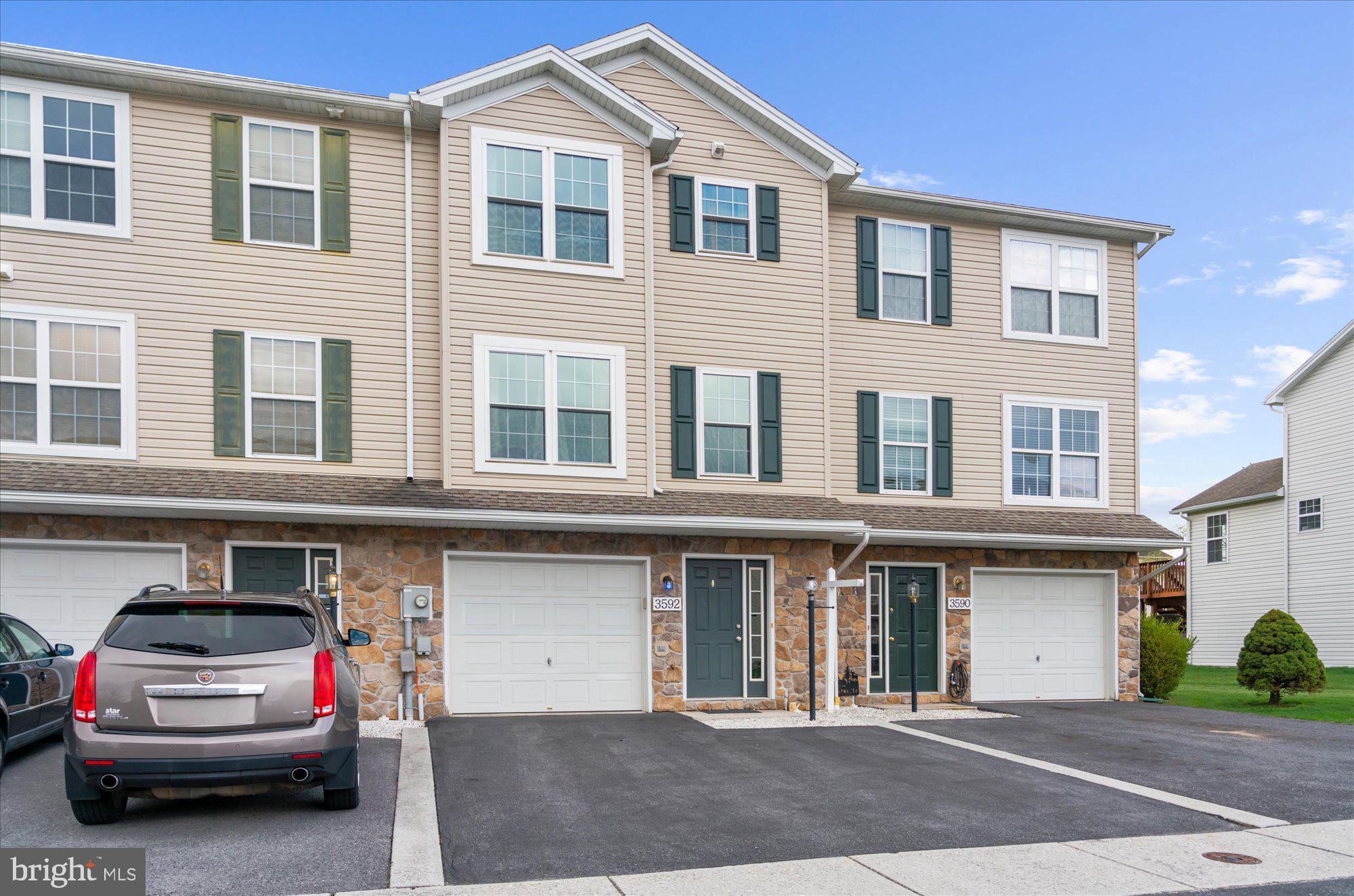 MOUNTAIN SHADOWS - Residential