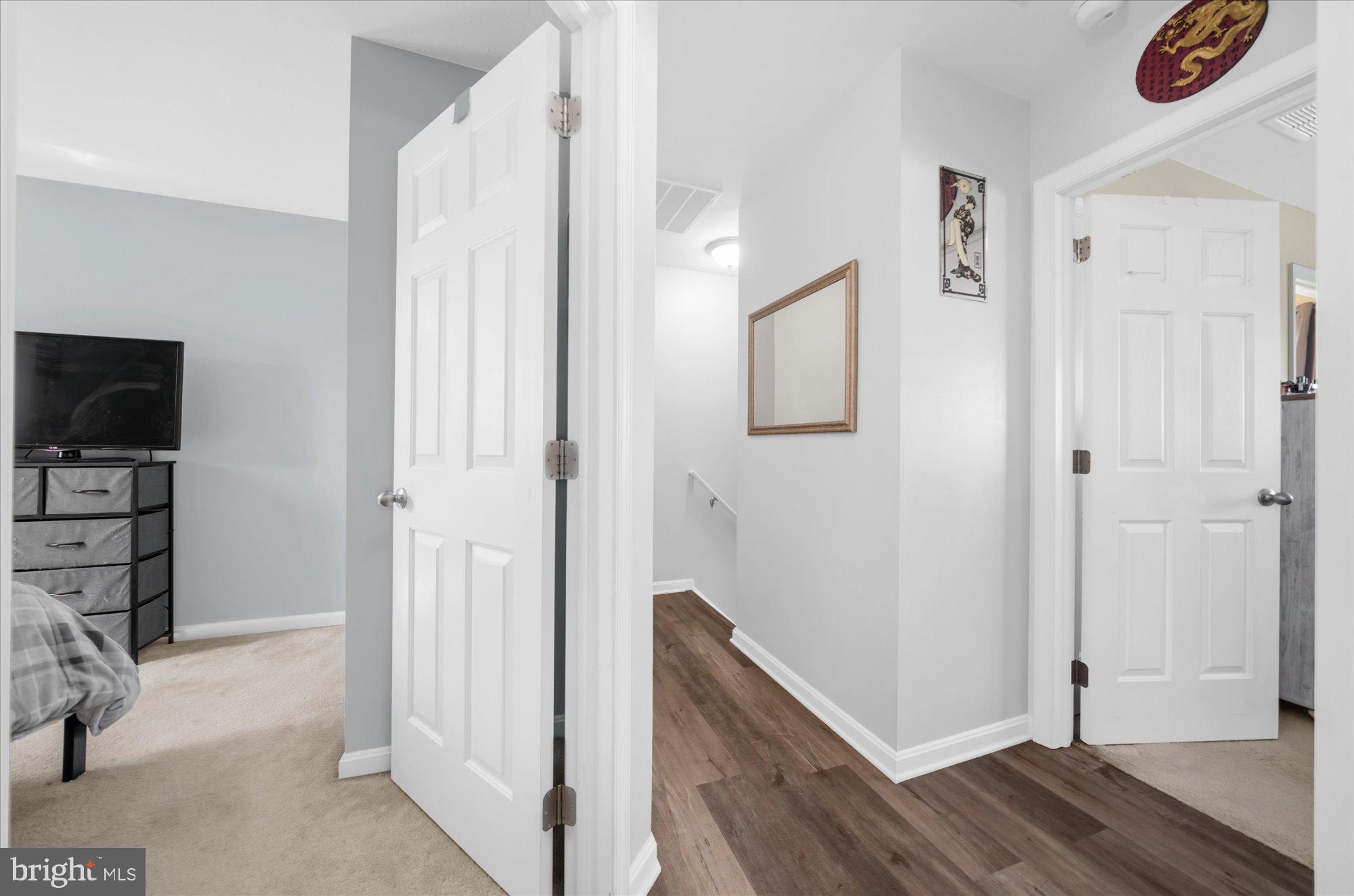 MOUNTAIN SHADOWS - Residential