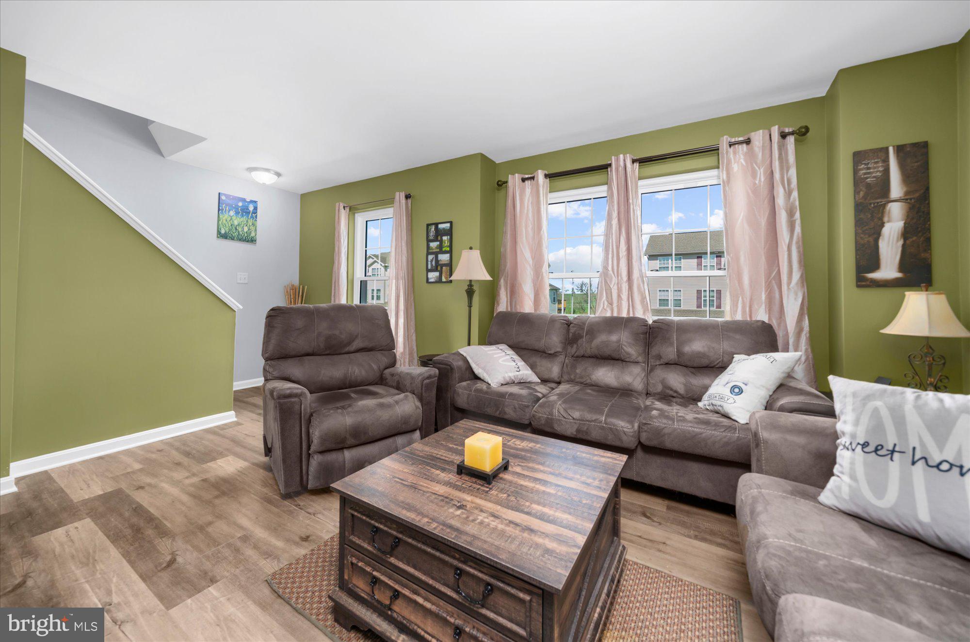 MOUNTAIN SHADOWS - Residential