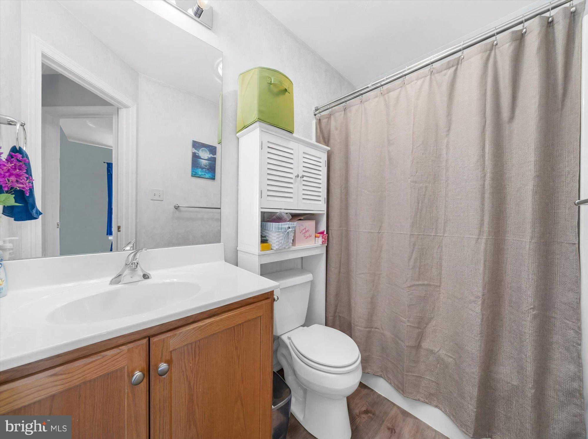 MOUNTAIN SHADOWS - Residential