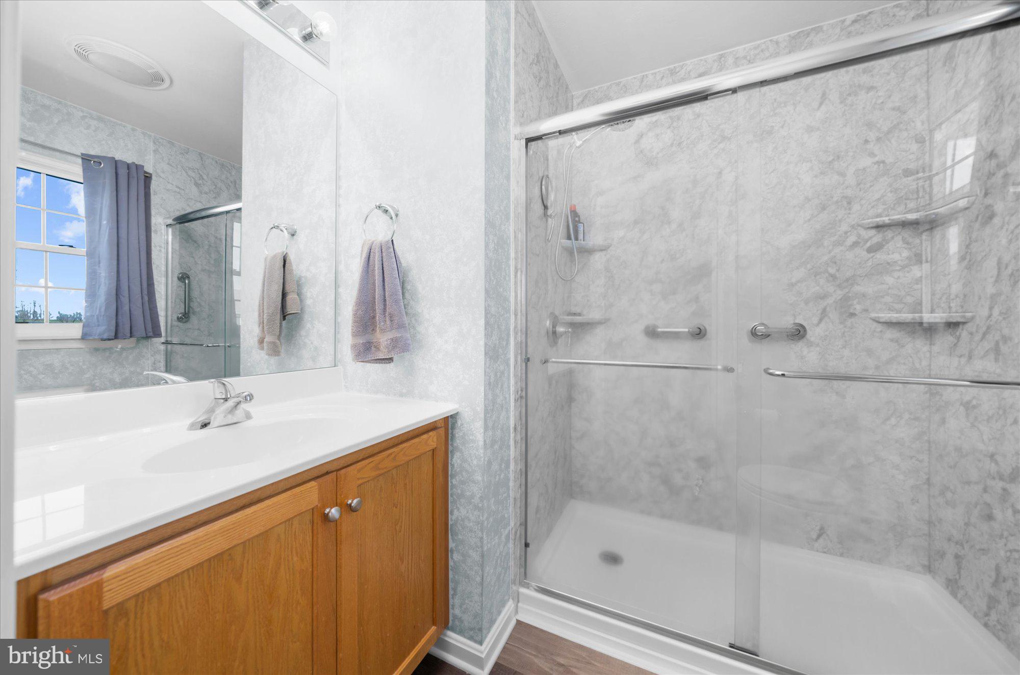 MOUNTAIN SHADOWS - Residential