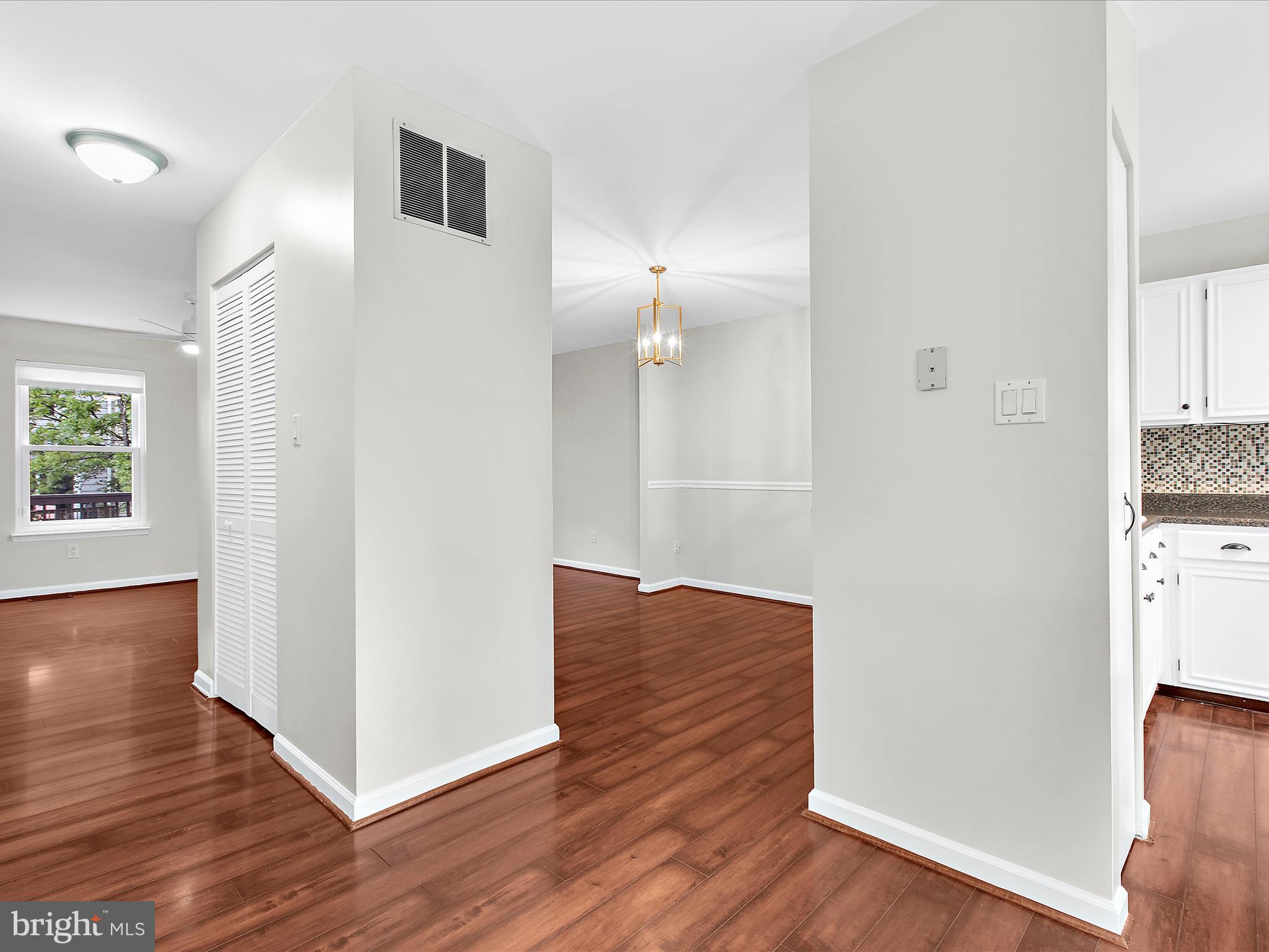 2499 VINEYARD LANE