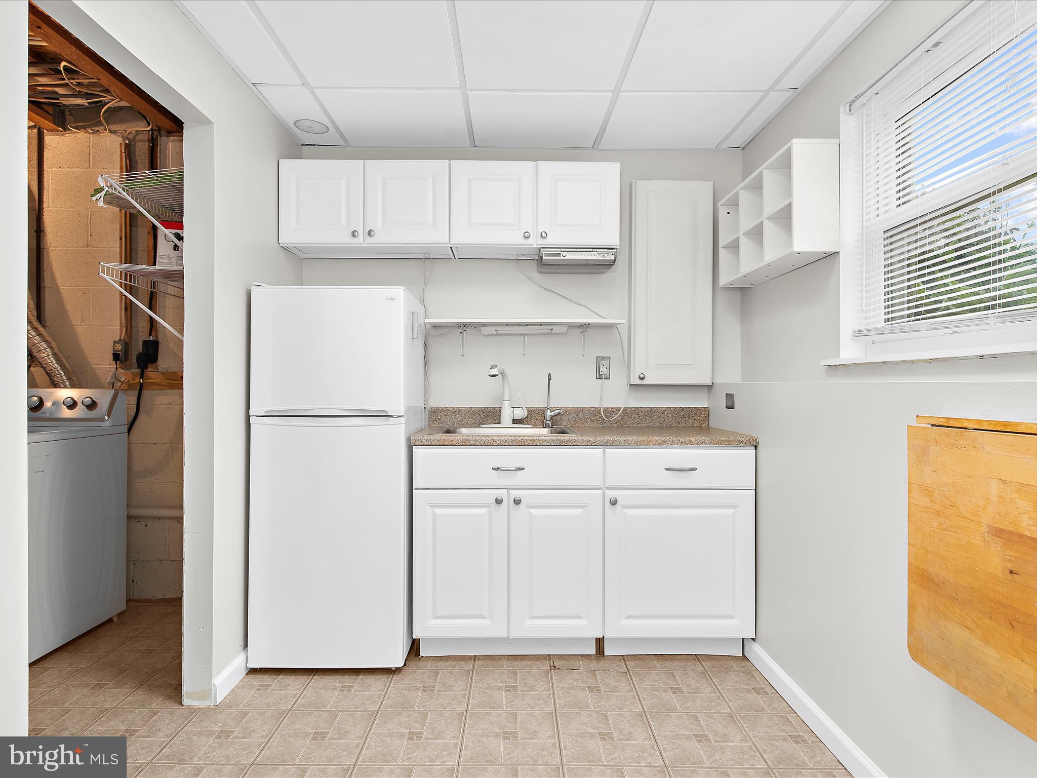 CROFTON VILLAGE - Residential Lease