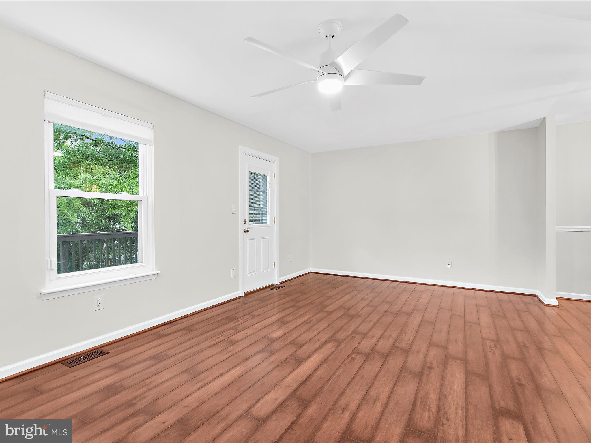 CROFTON VILLAGE - Residential Lease