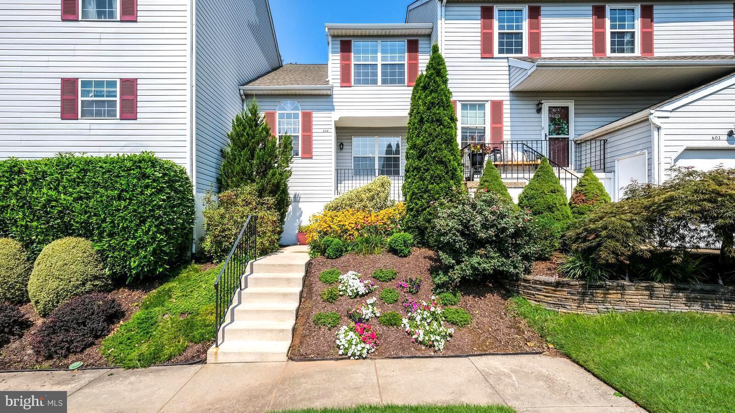 WETHERSFIELD - Residential