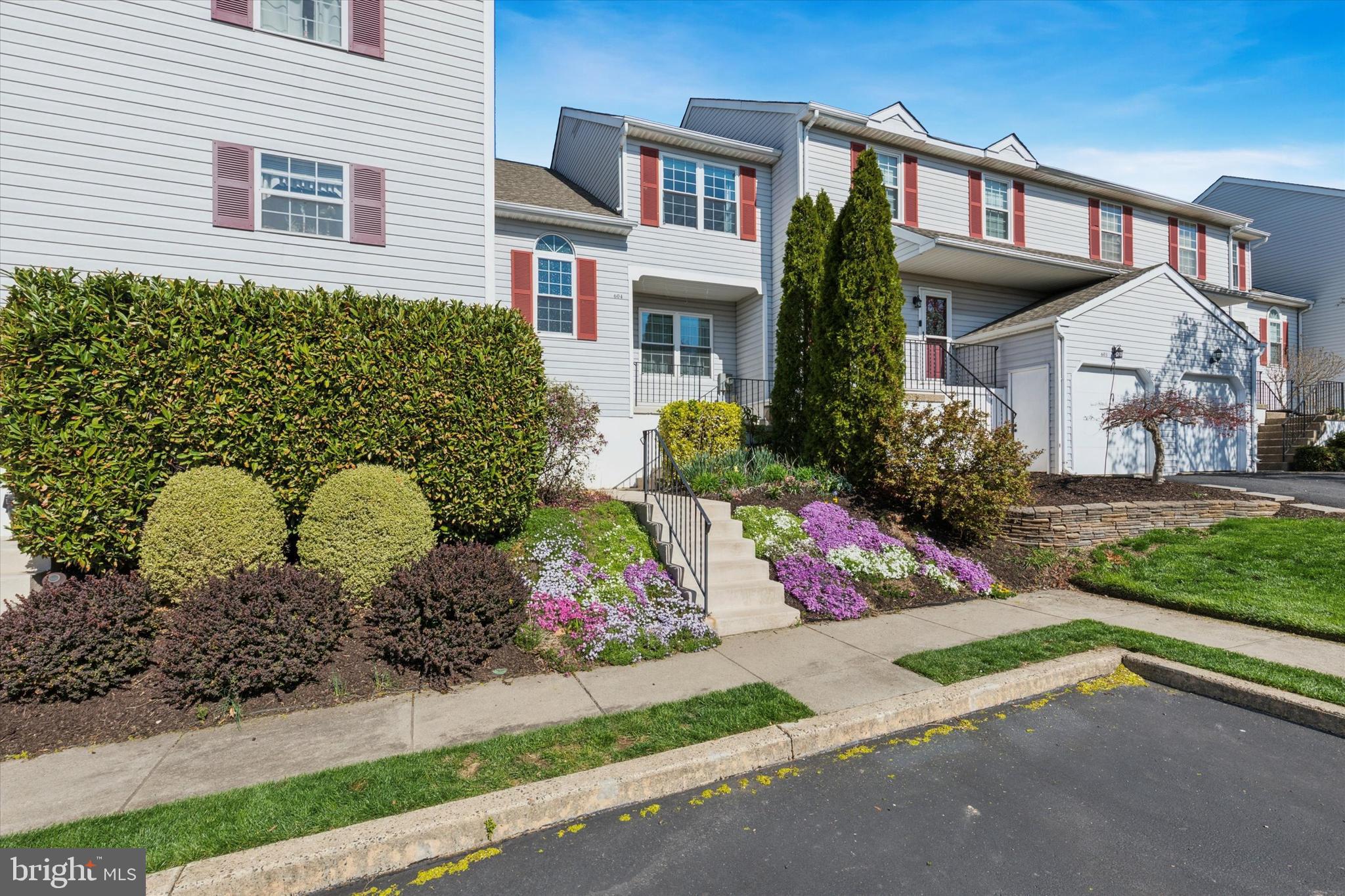 WETHERSFIELD - Residential