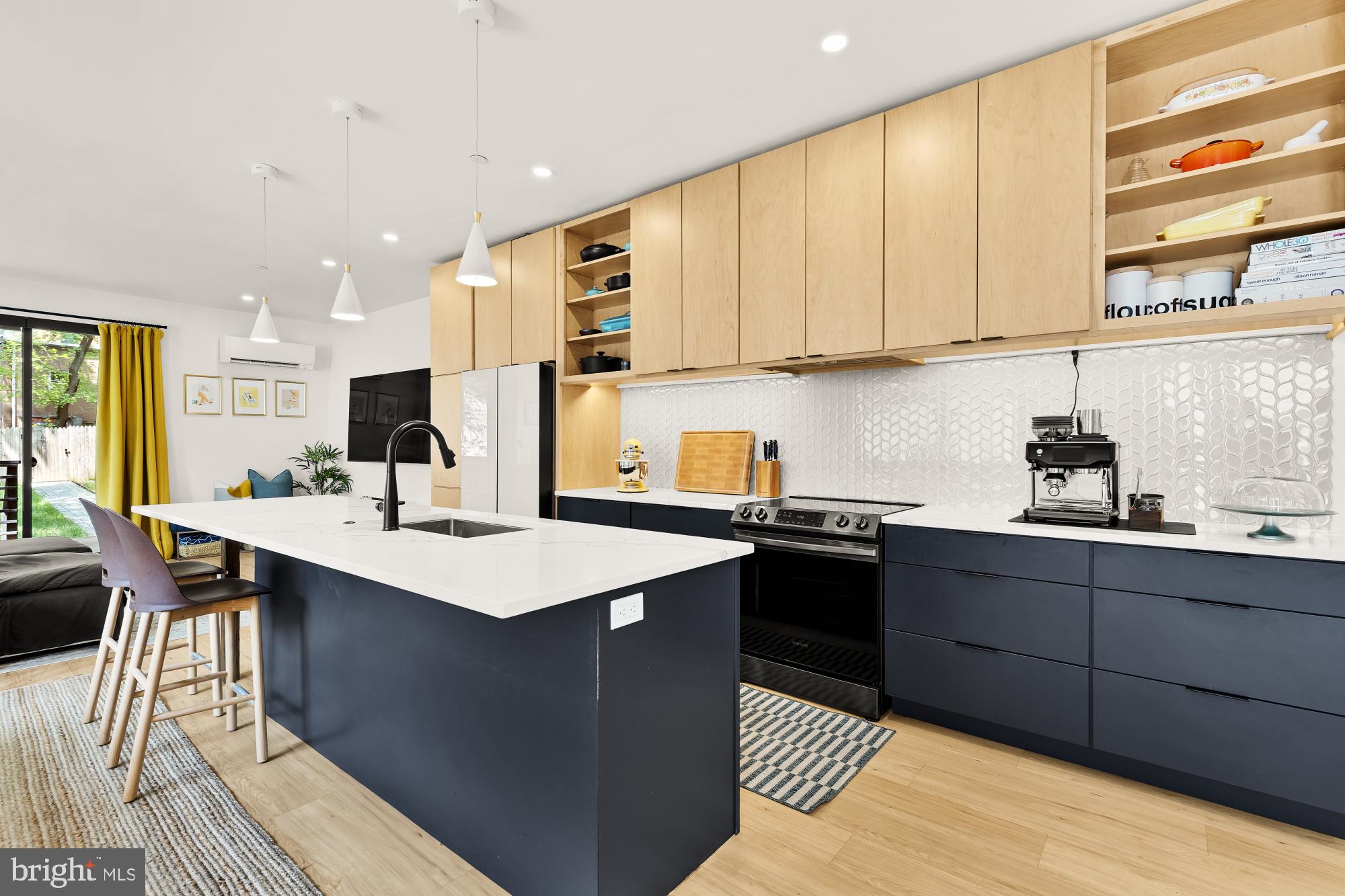 MOUNT RAINIER - Residential