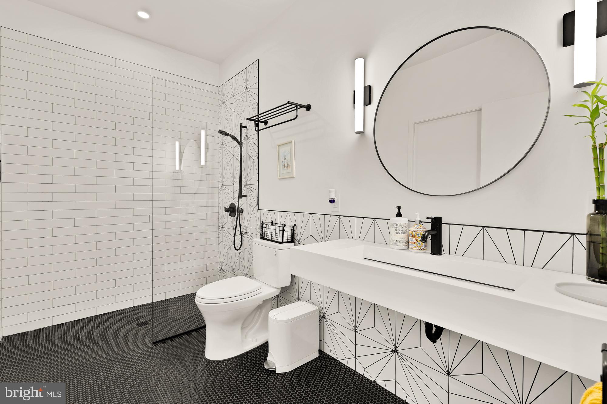 MOUNT RAINIER - Residential