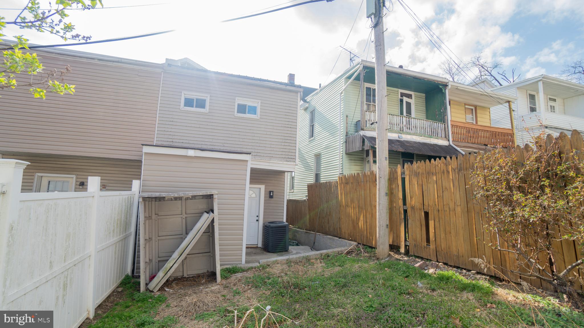 HARRISBURG CITY - Residential