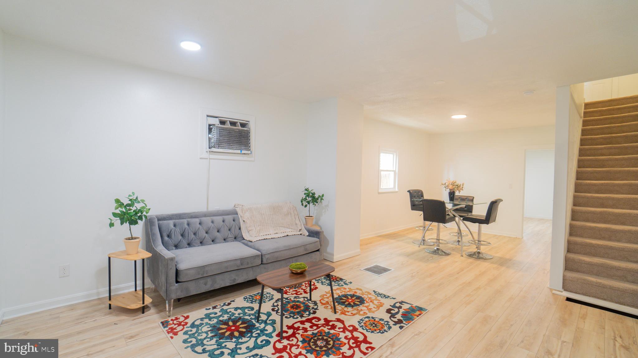 HARRISBURG CITY - Residential