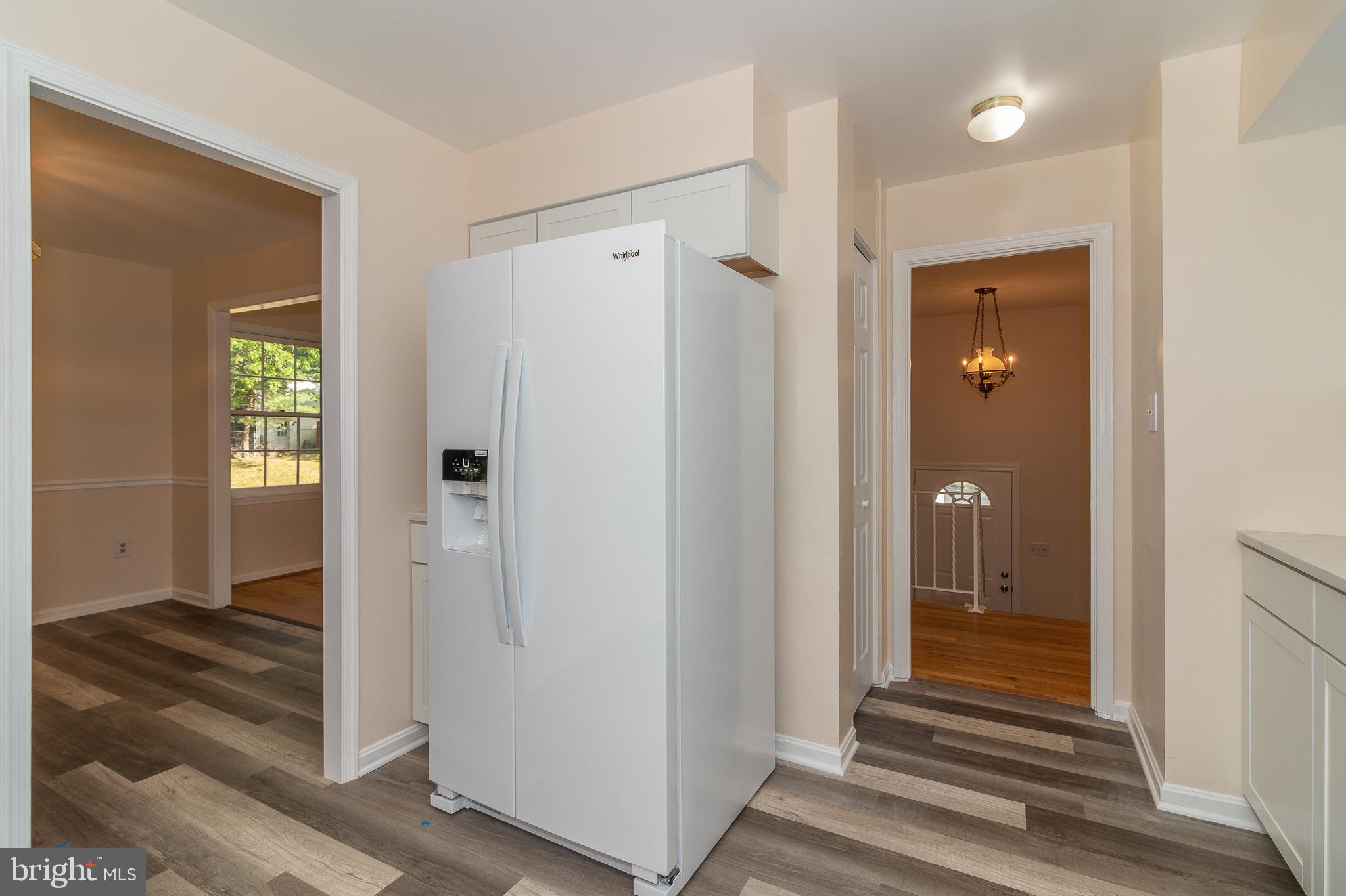 LAKE RIDGE - Residential