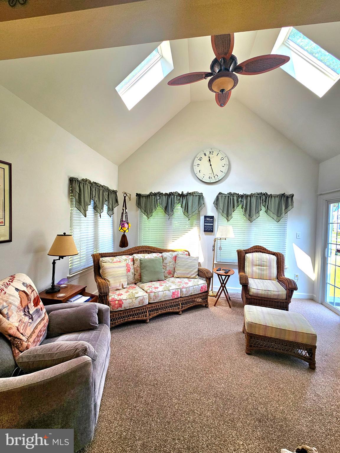 231 FOXGLOVE LOOP