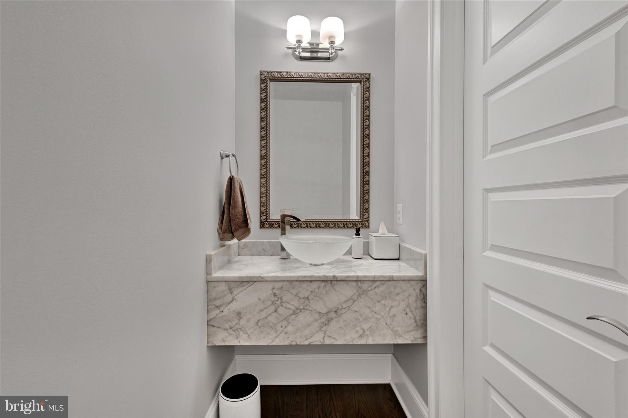 LYONSWOOD - Residential