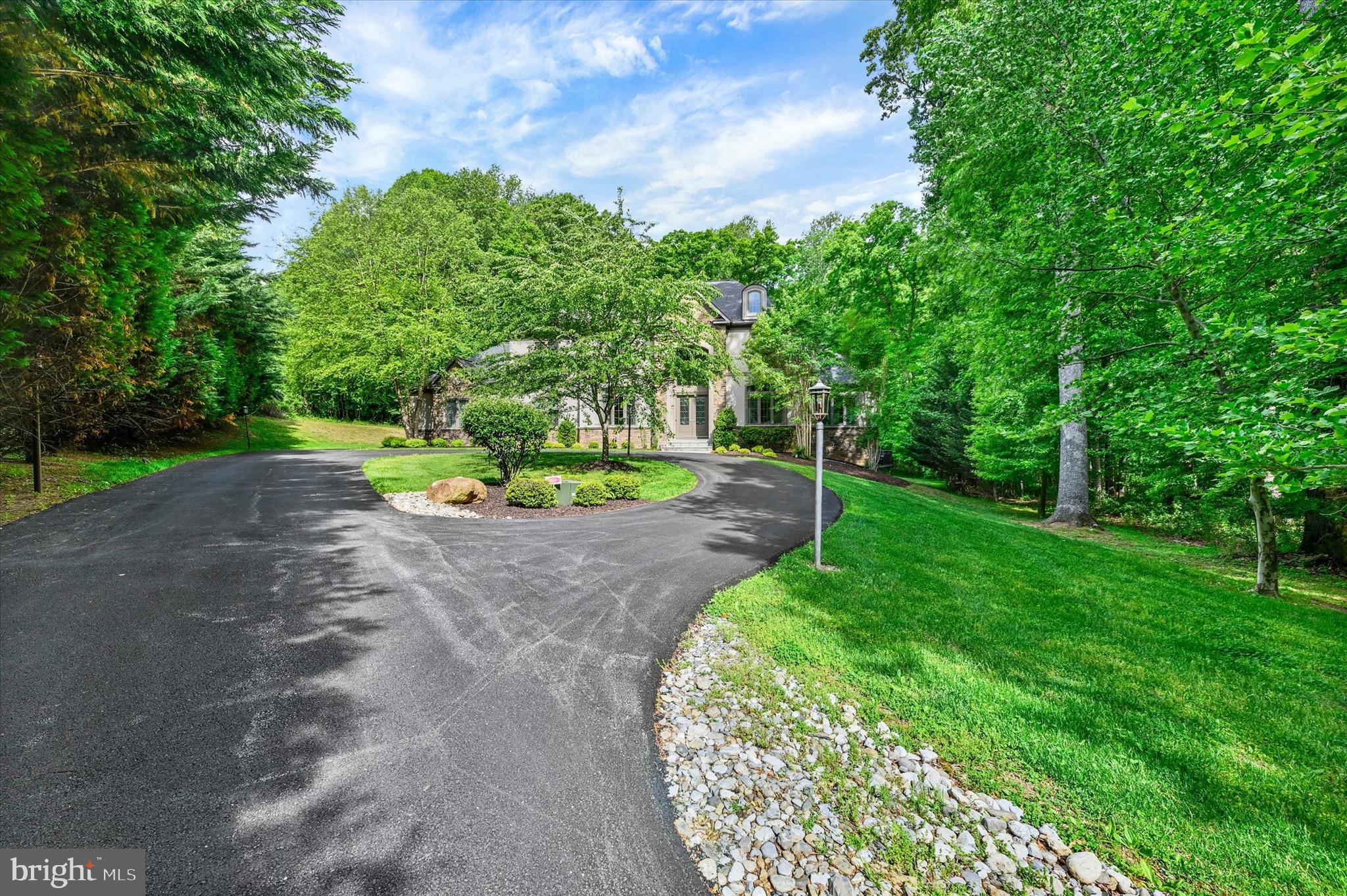 LYONSWOOD - Residential