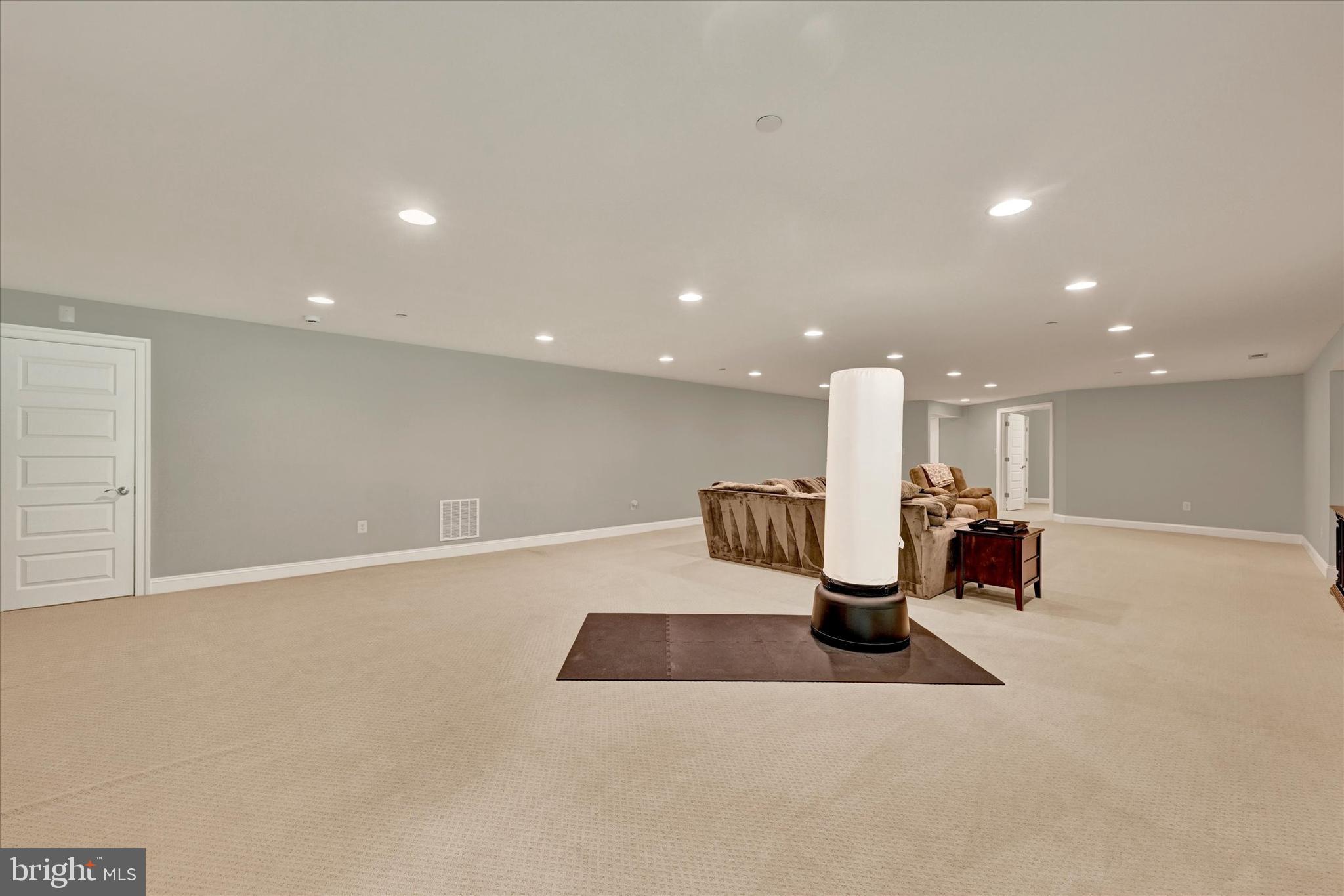 LYONSWOOD - Residential