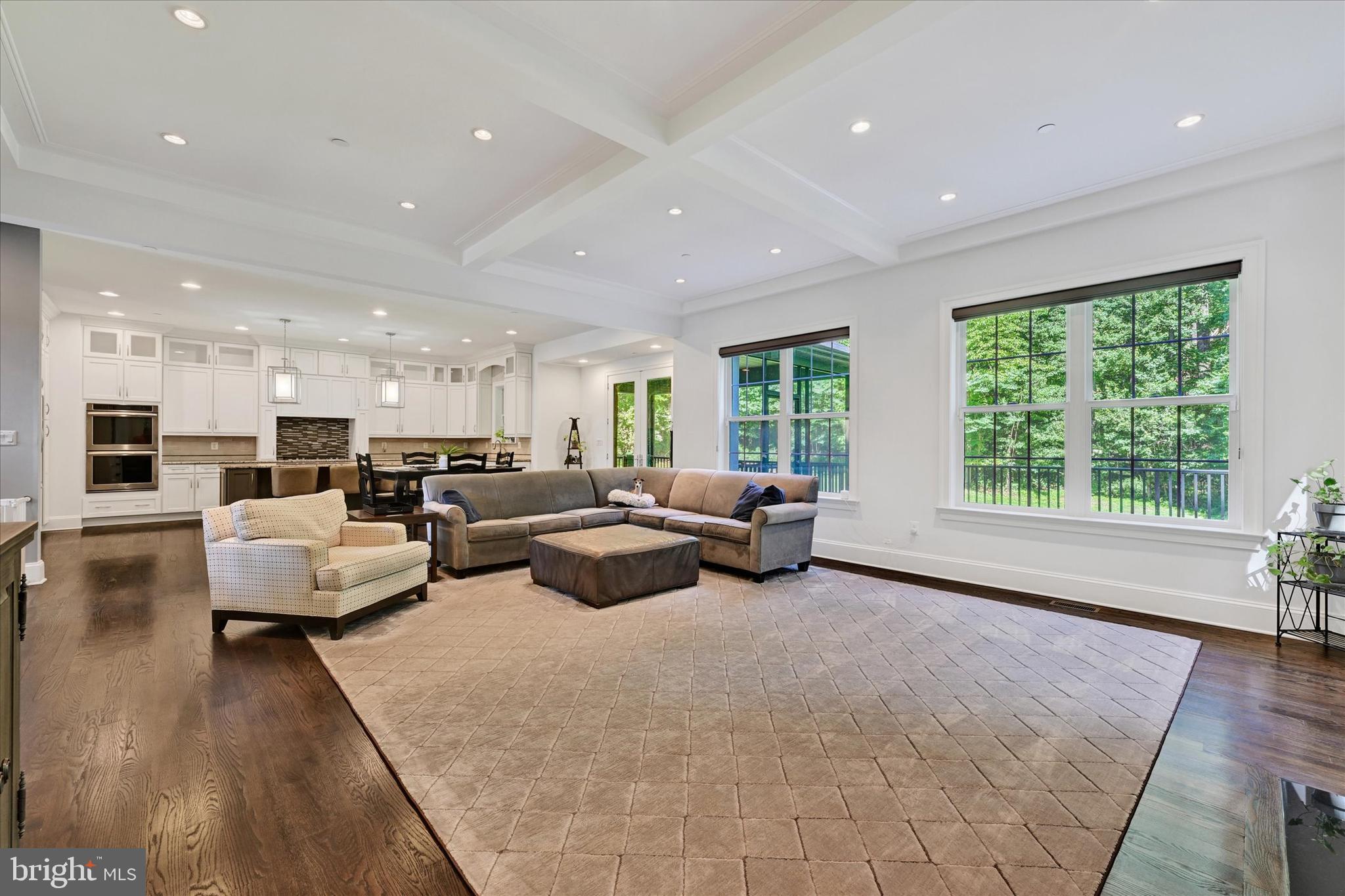 LYONSWOOD - Residential