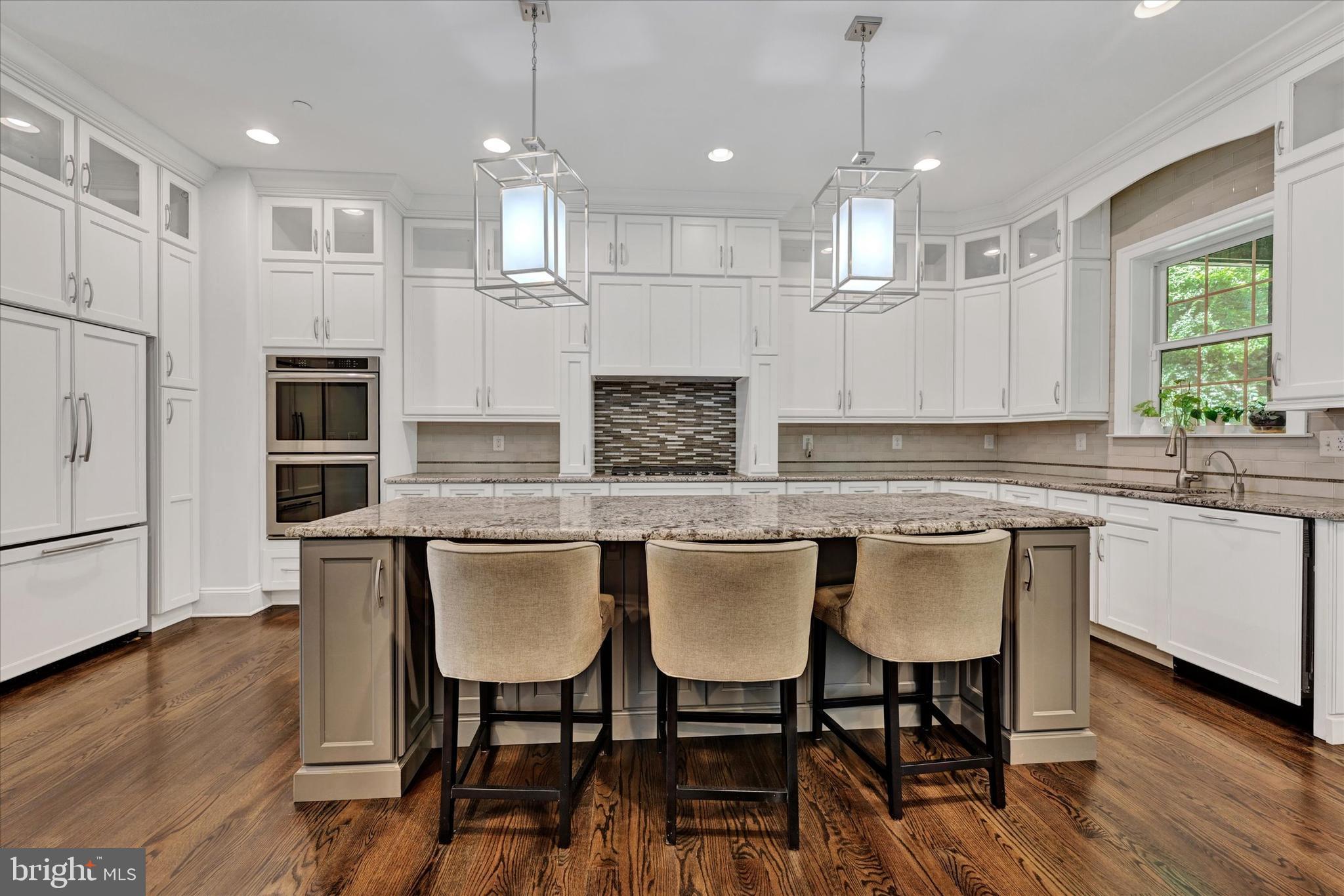 LYONSWOOD - Residential