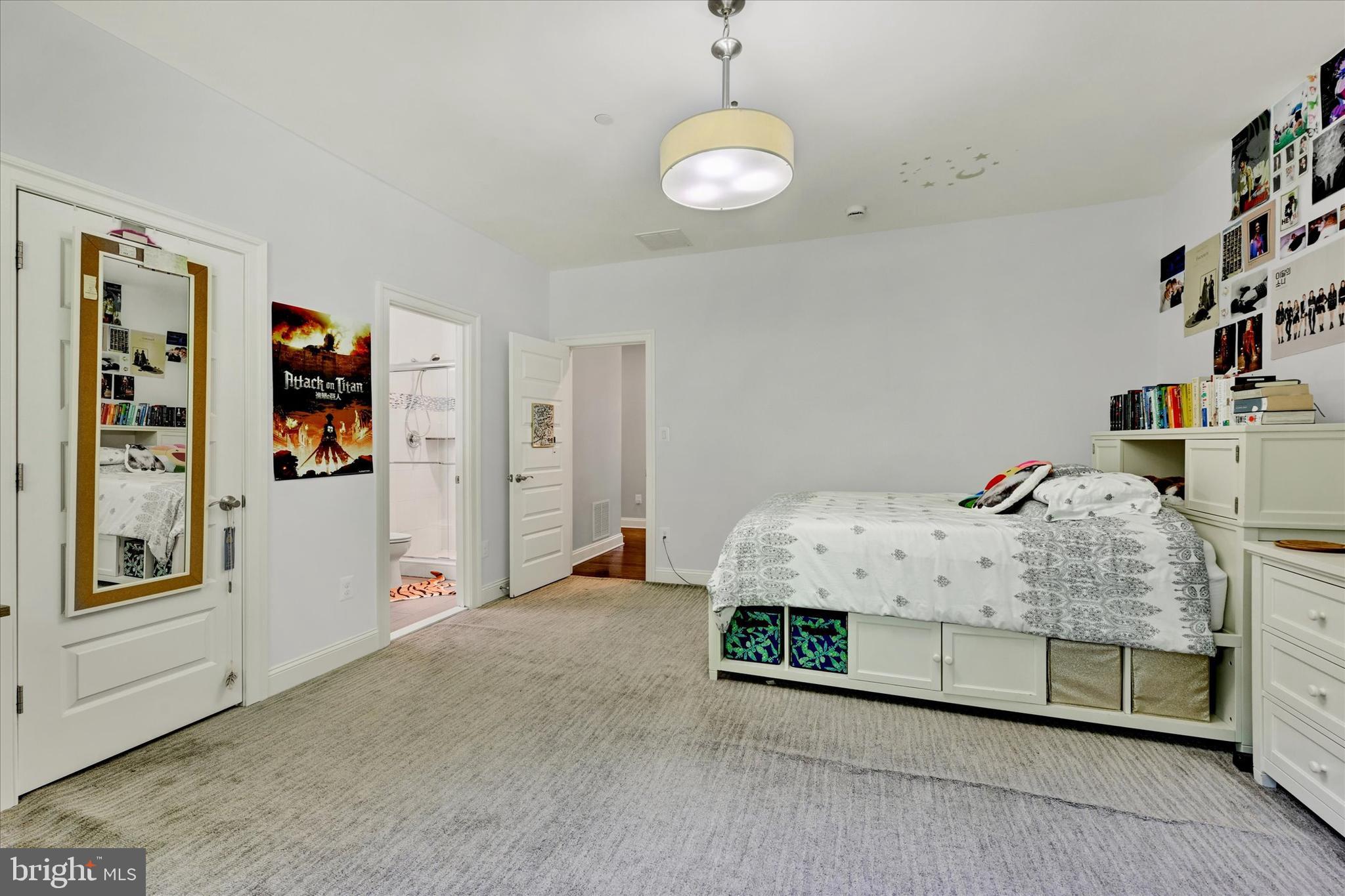 LYONSWOOD - Residential