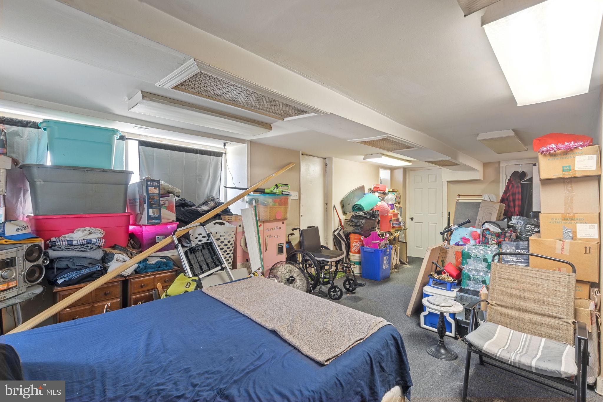 MAYFAIR - Residential