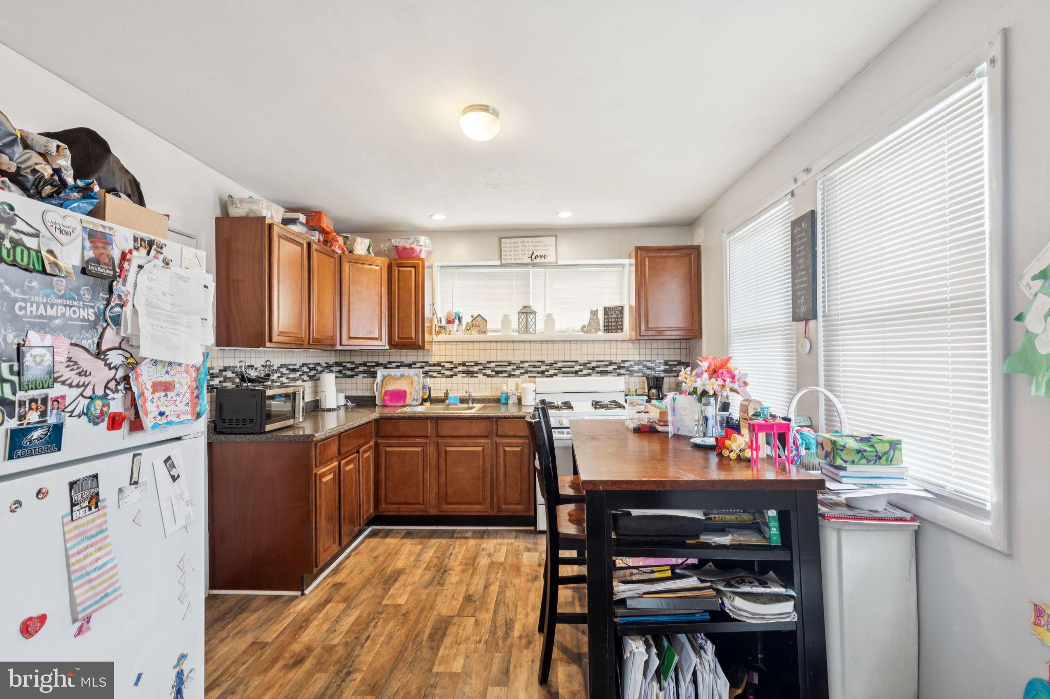 MAYFAIR - Residential