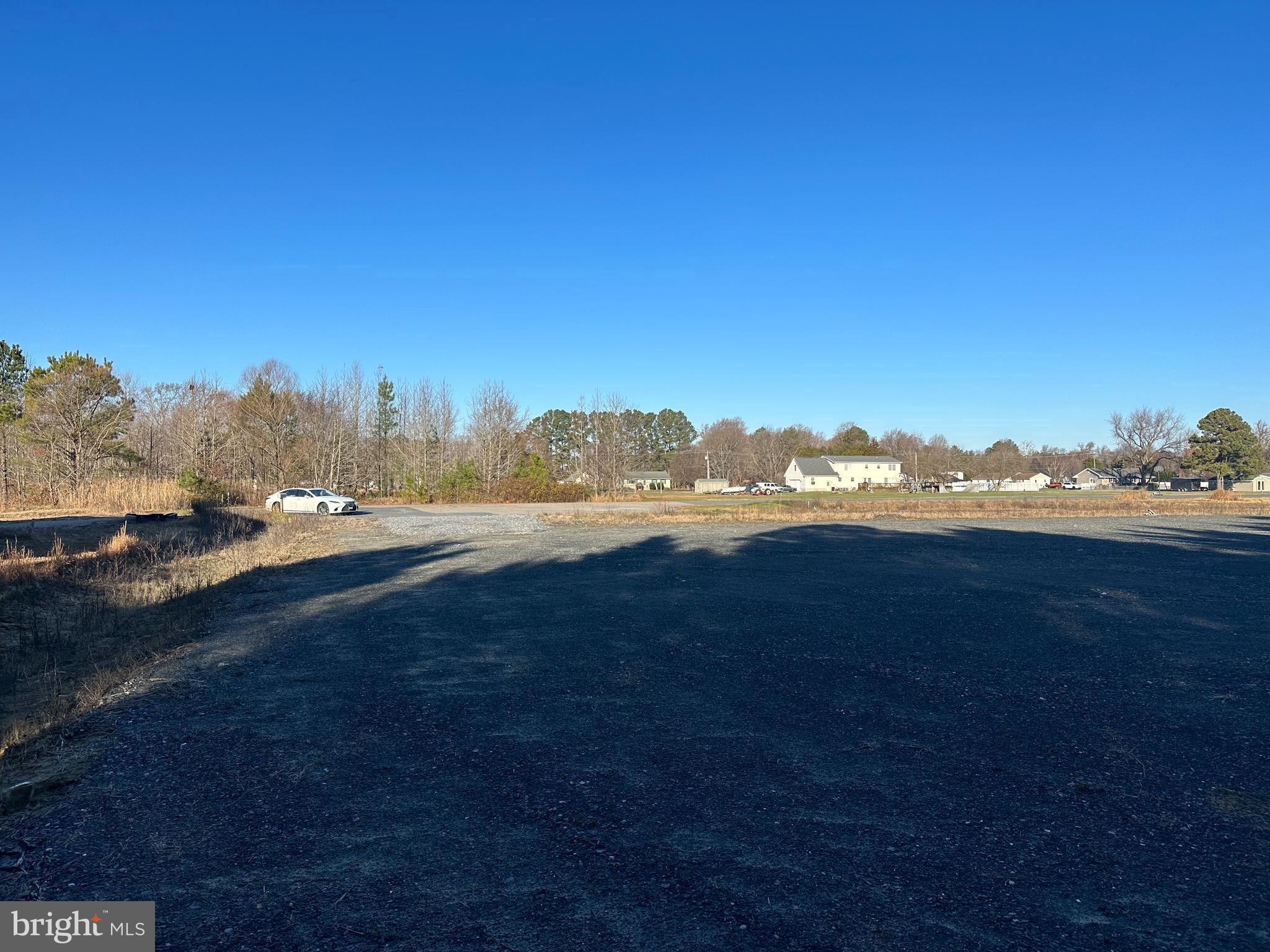 DORCHESTER BUSINESS PARK - Land