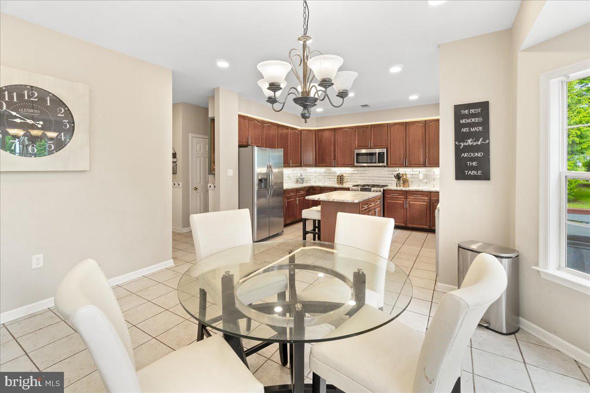 CANVASBACK RIDGE - Residential