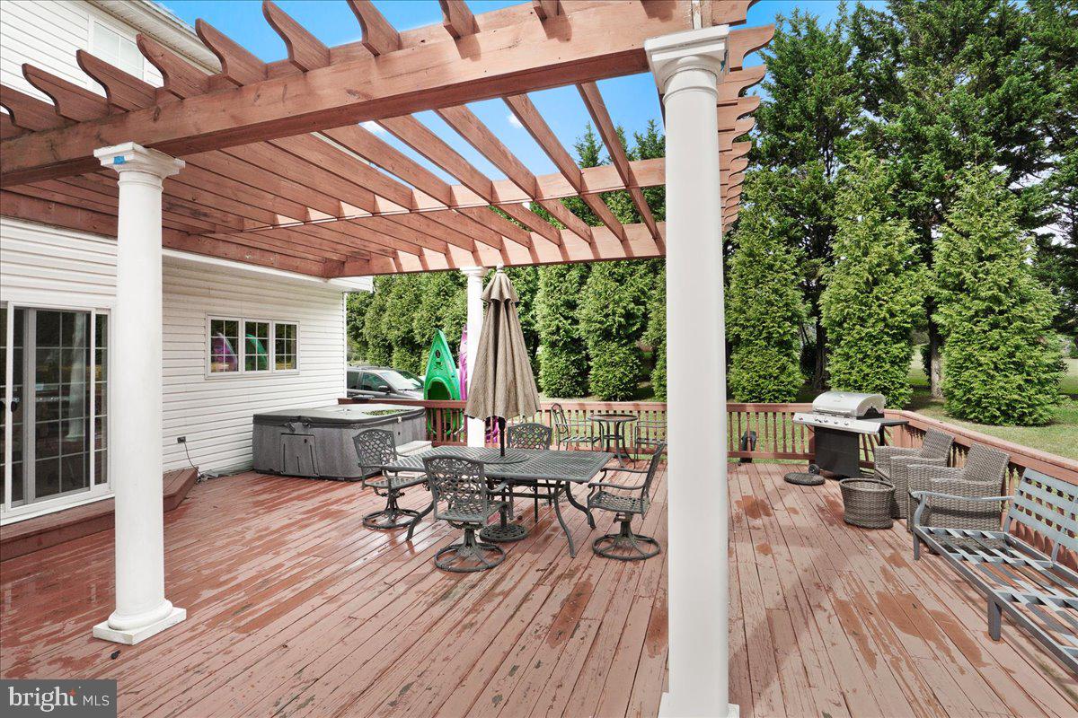 CANVASBACK RIDGE - Residential