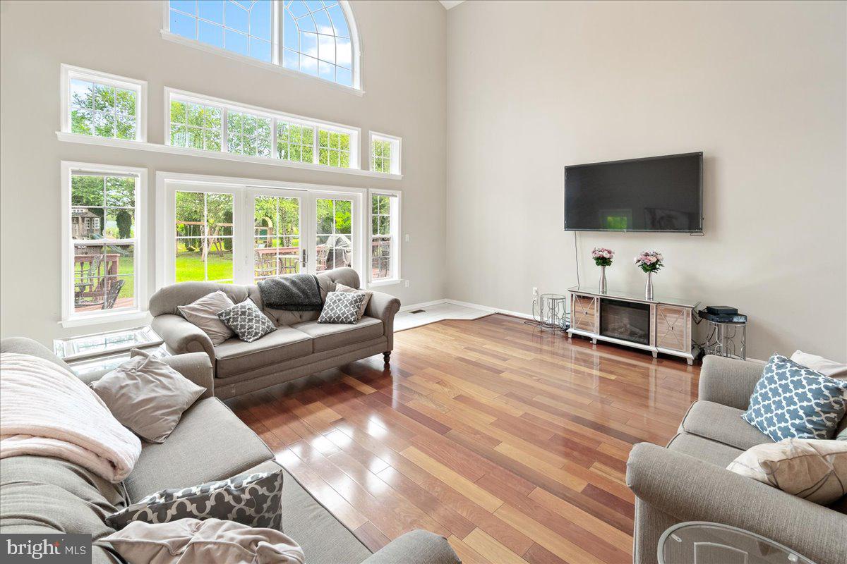 CANVASBACK RIDGE - Residential