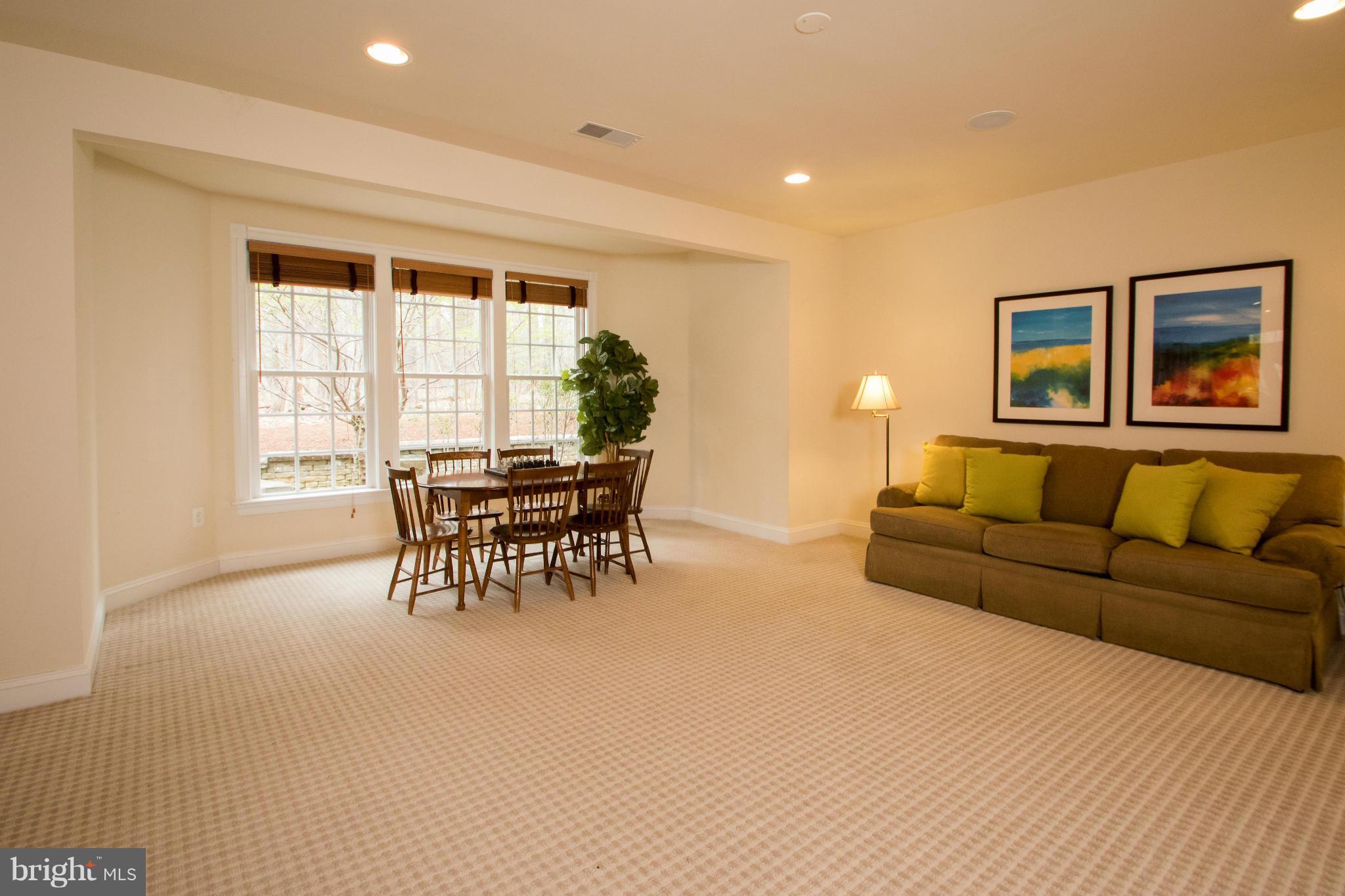 PICKETT'S RESERVE - Residential